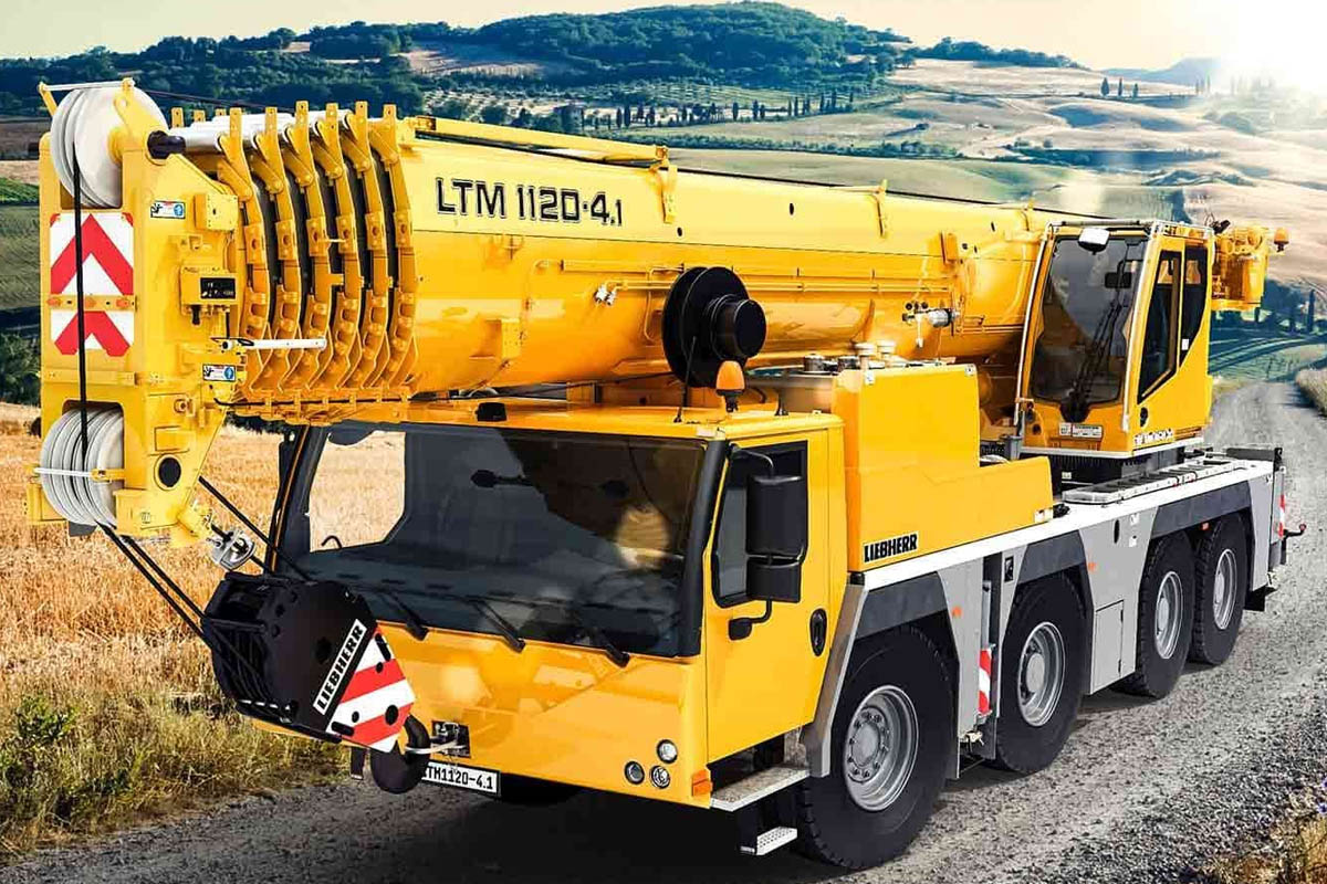 Xe cẩu chuyên dụng 120 tấn Liebherr