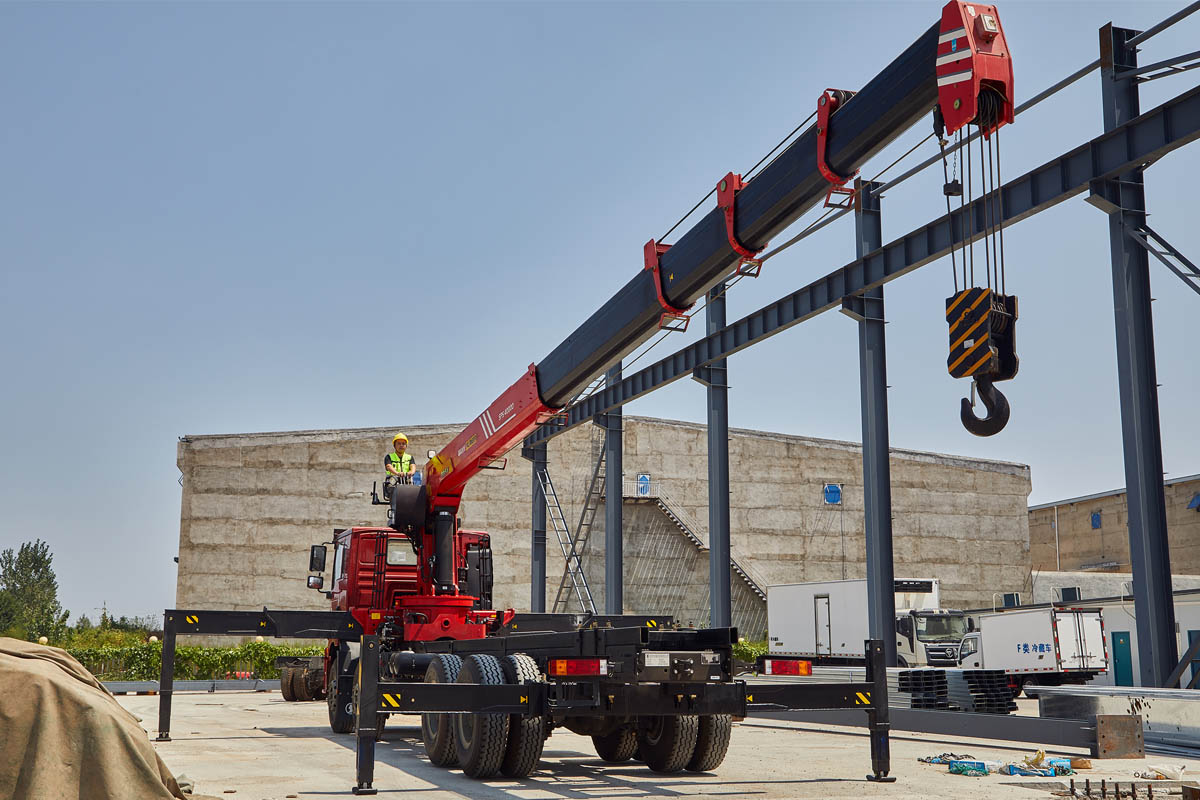 Xe cẩu tự hành 16 tấn (Sany & Palfinger)