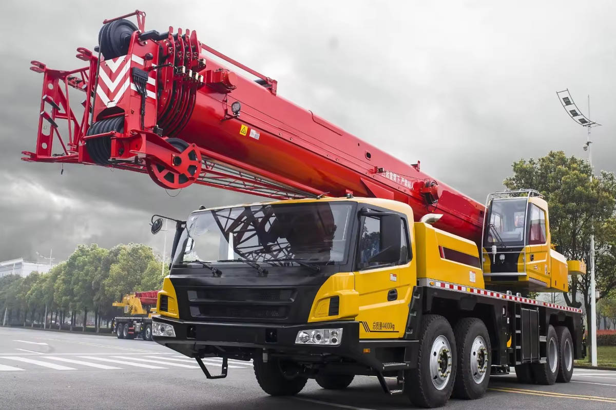 Xe cẩu 160 tấn Sany