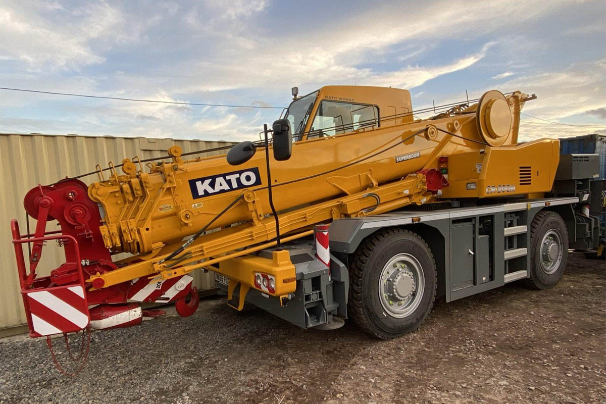 Xe cẩu chuyên dụng 20 tấn Kato