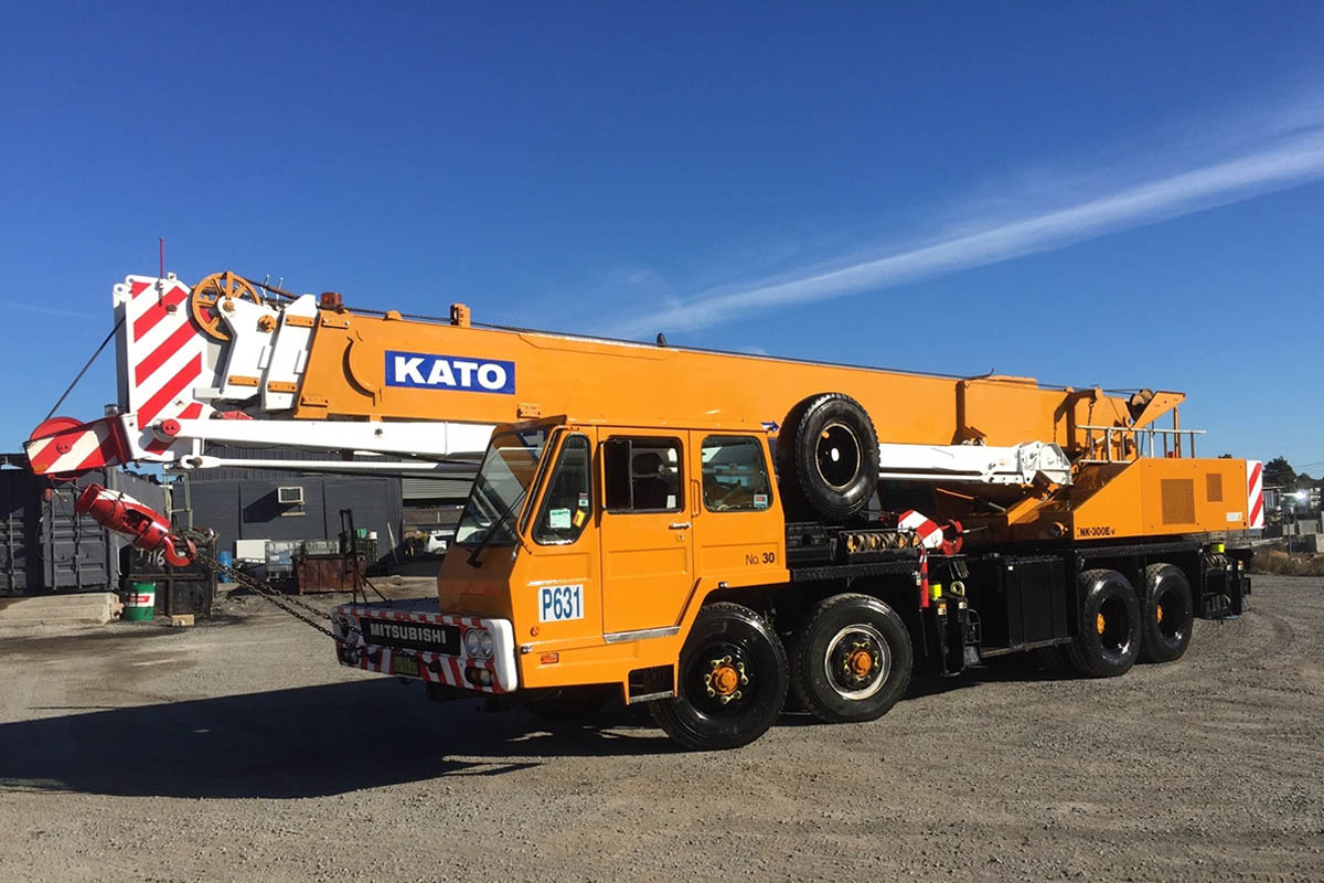 Xe cẩu chuyên dụng 30 tấn Kato