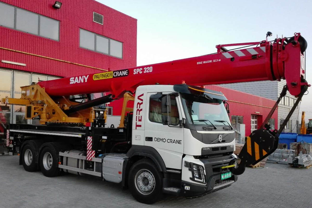 Xe cẩu 32 tấn SANY PALFINGER