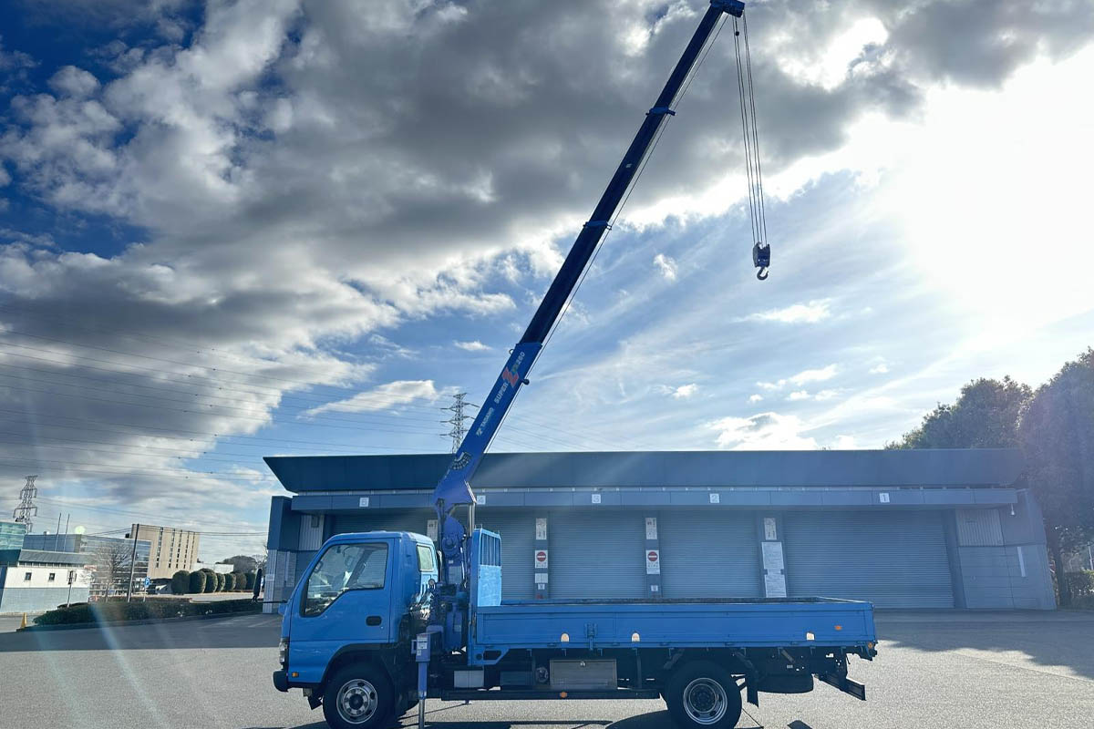 Thuê xe cẩu tự hành 9 tấn