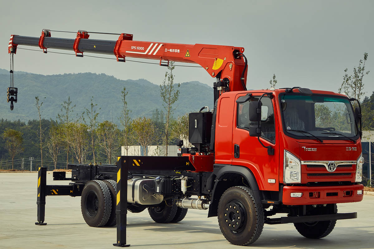 Xe cẩu tự hành 7 tấn (Sany & Palfinger)